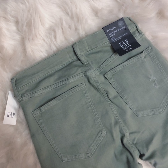 NEW GAP High Rise Skinny Jeans (Destructed) - Picture 4 of 4